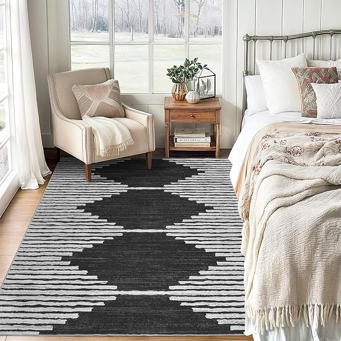 HelloTree Area Rug 4x6 Geometric Rug,Washable Modern Neutral Stain Resistant Indoor Carpet Boho Living Room Moroccan Rugs Fluffy Rug for Living Room Bedside Room Decor for Family-Black