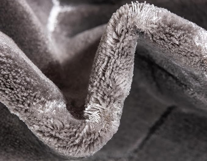 Unique Loom Glam Collection Area Rug - Trellis (10' x 14' 1" Rectangle, Gray Silver/ Silver)