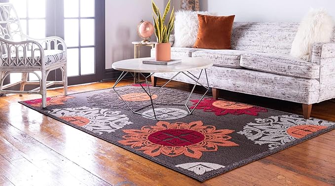 Unique Loom Outdoor Modern Collection Area Rug - Chicago (5' 1" x 8' Rectangle, Brown/ Orange)