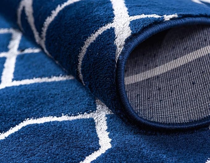Unique Loom Marilyn Monroe Glam Collection Area Rug - Trellis (5' x 8' Rectangle, Navy Blue Silver/ Silver)