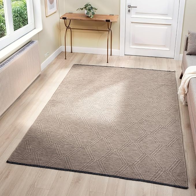 LUXE WEAVERS Modern Farmhouse Brown 5x7 Washable Area Rug, Anti-Slip Diamond Pattern Carpet