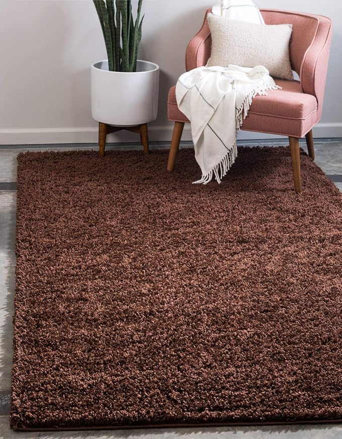 Unique Loom Solid Shag Collection Area Rug (6' 1" x 9' Rectangle, Chocolate Brown)