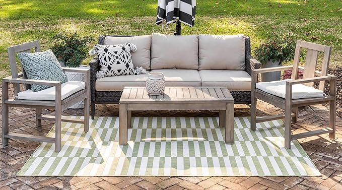 Unique Loom Outdoor Striped Collection Area Rug - Striped (5' 1" x 8' Rectangle, Green/Ivory)