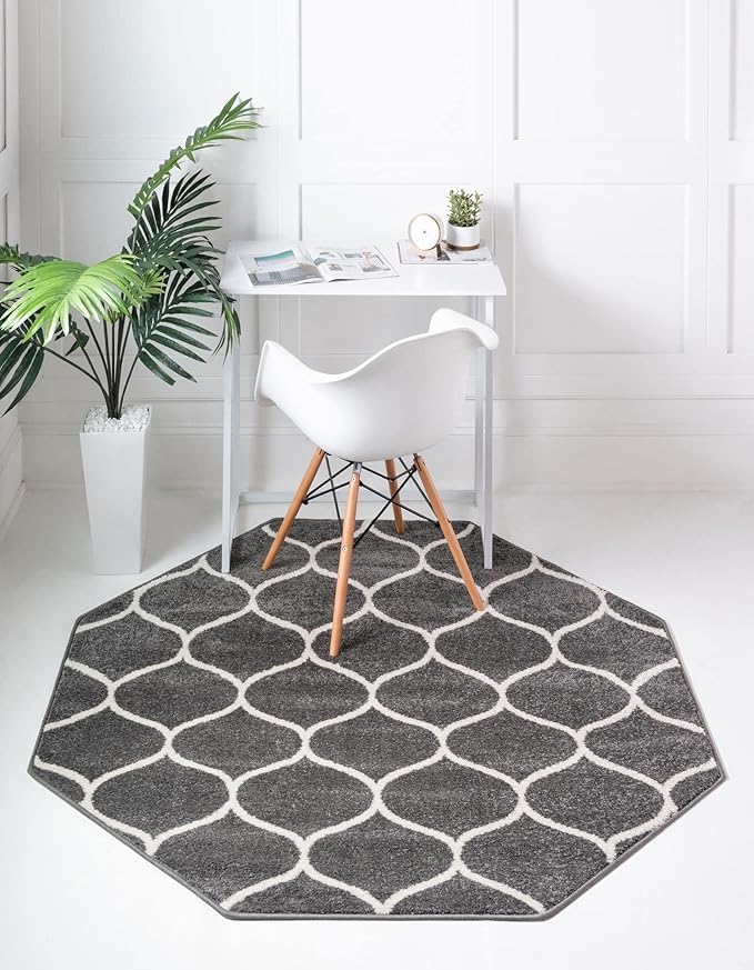 Rugs.com Lattice Frieze Collection Rug – 5' Octagon Dark Gray Medium Rug Perfect for Living Rooms, Kitchens, Entryways