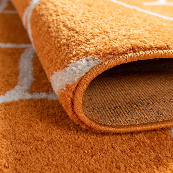 Rugs.com Lattice Frieze Collection Rug – 5' Round Orange Medium Rug Perfect for Kitchens, Dining Rooms