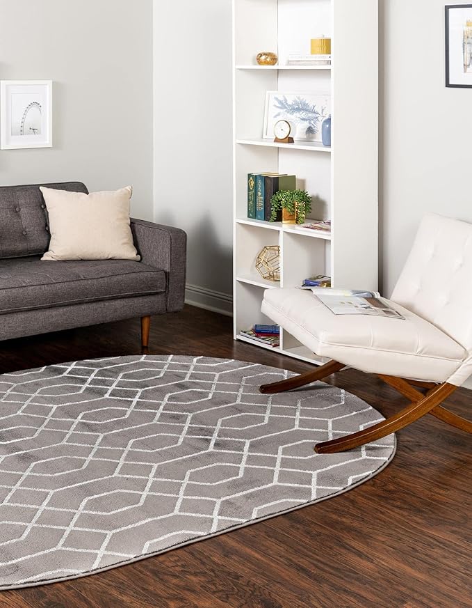 Unique Loom Marilyn Monroe Glam Collection Area Rug - Trellis (7' 10' x 10' Oval, Gray Silver/ Silver)