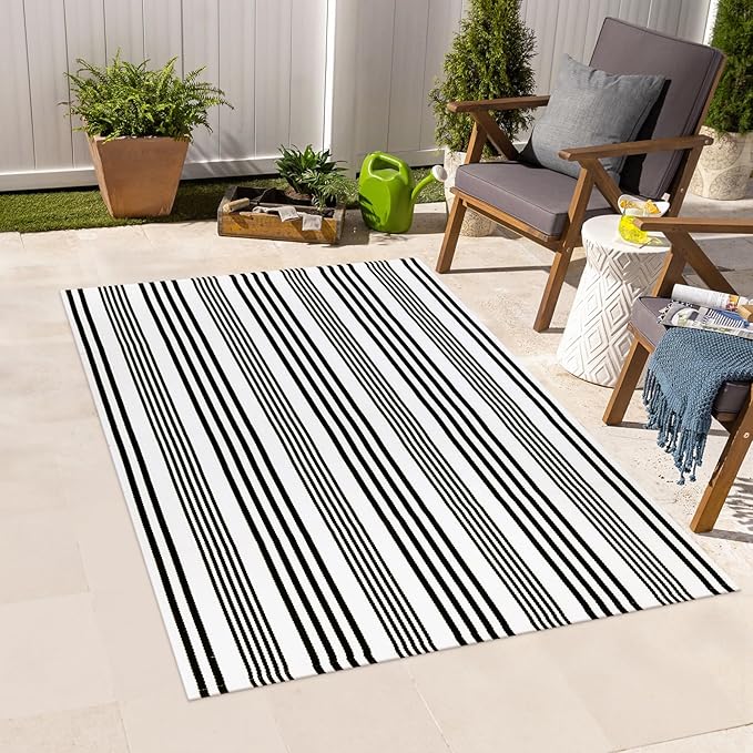 Outdoor Front Door Mat 3'x5', Black and White Cotton Hand Woven Striped Rug,Reversible Washable Front Porch Rug, Foldable Layered Doormat for Entryway/Home Entrance/Farmhouse