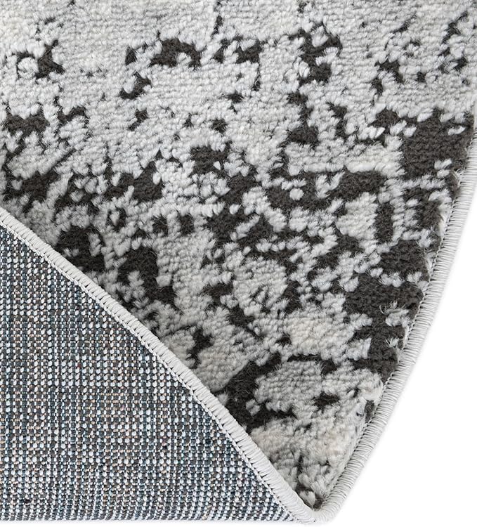 Rugs.com Leipzig Collection Rug – 4 Ft Round Gray Low-Pile Rug Perfect for Kitchens, Dining Rooms