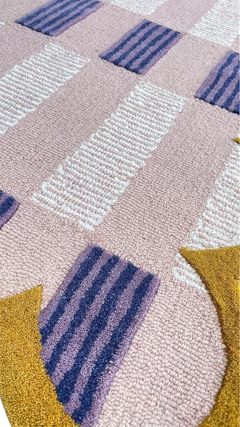 Hand-Tufted Wool Rug with Scalloped Edges, Light Blue Plaid Pattern, Cozy Soft Area Rug for Living Room, Bedroom, and Nursery, Handmade Modern Accent Rug (Pink, 5X7 FEET)