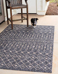 Unique Loom Outdoor Trellis Collection Area Rug - Tribal Trellis (7' 1" x 10' Rectangle, Charcoal Gray/ Natural)