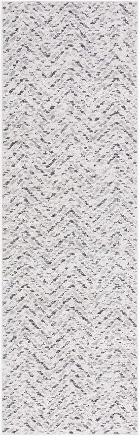 SAFAVIEH Adirondack Collection Runner Rug - 2'6" x 20', Ivory & Charcoal, Chevron Design, Non-Shedding & Easy Care, Ideal for High Traffic Areas in Living Room, Bedroom (ADR104N)