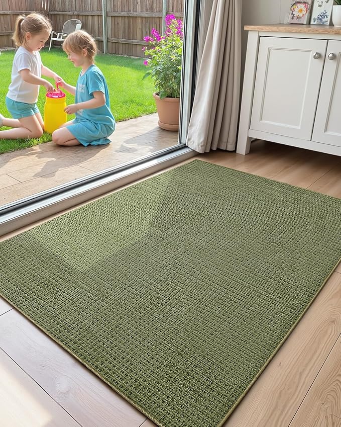 Color&Geometry Front Door Mat Indoor Non Slip Rubber Backing, 24"x36" Ultra Thin Entryway Doormat, Soft Absorbent Inside Doormat Washable Easy Clean Rugs for Entryway, Green (Rolled-up NO Creases)