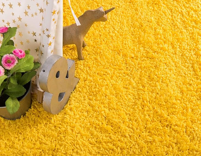 Unique Loom Solid Shag Collection Area Rug (3' 3" x 5' 3" Rectangle, Tuscan Sun Yellow)