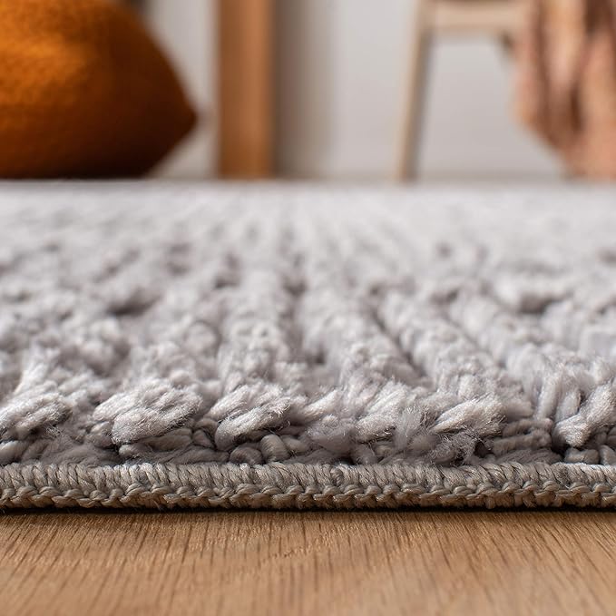 SAFAVIEH Marrakech Collection Area Rug - 8' Square, Grey, Moroccan Boho Tribal Tassel Design, Ideal for High Traffic Areas in Living Room, Bedroom, Dining (MRK517F-8SQ)