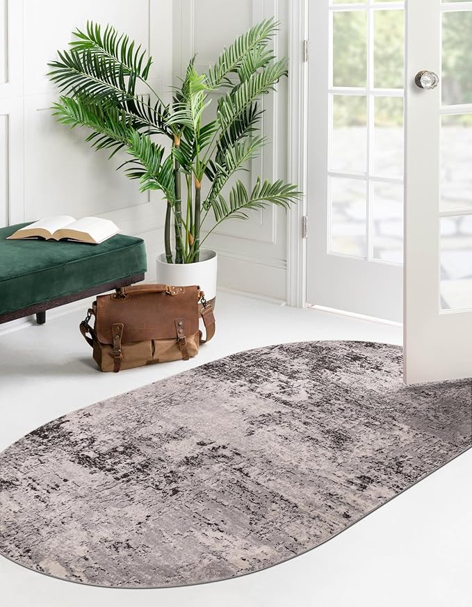 Rugs.com Leipzig Collection Rug – 5x8 Oval Gray Low-Pile Rug Perfect for Living Rooms, Large Dining Rooms, Open Floorplans