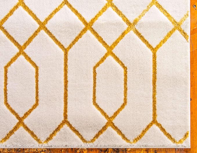 Unique Loom Marilyn Monroe Glam Collection Area Rug - Trellis (2' x 6' 1' Runner, White Gold/ Gold)