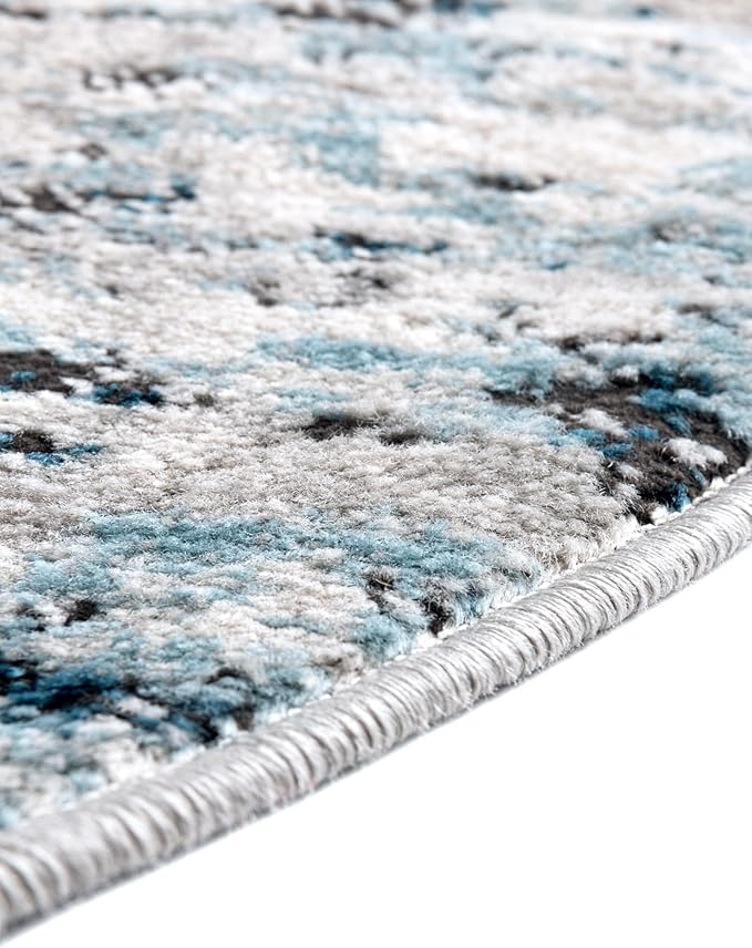Rugs.com Leipzig Collection Rug – 5x8 Oval Blue Low-Pile Rug Perfect for Living Rooms, Large Dining Rooms, Open Floorplans
