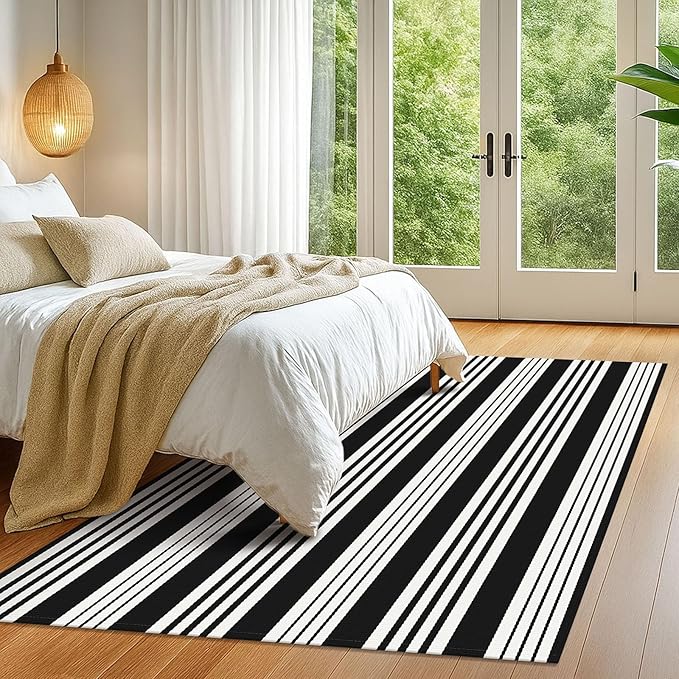 KOZYFLY Black and White Striped Outdoor Rug 5x7 Ft Area Rug Washable Indoor Outdoor Rug Cotton Outdoor Patio Rugs Farmhouse Rugs Living Room Carpet for Patio Dining Room Bedroom