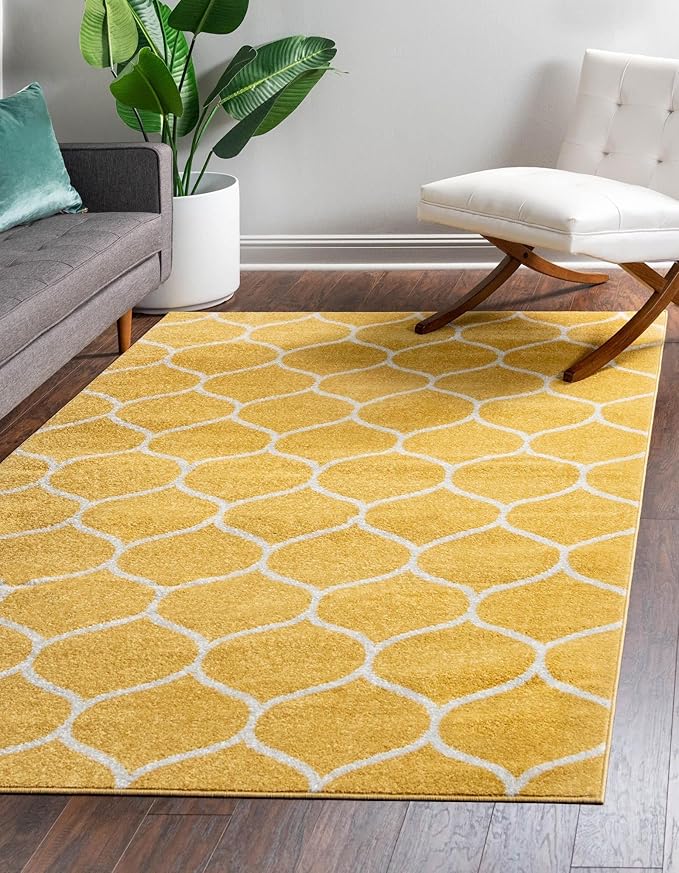 Rugs.com Lattice Frieze Collection Rug – 6' x 9' Yellow Medium Rug Perfect for Living Rooms, Large Dining Rooms, Open Floorplans