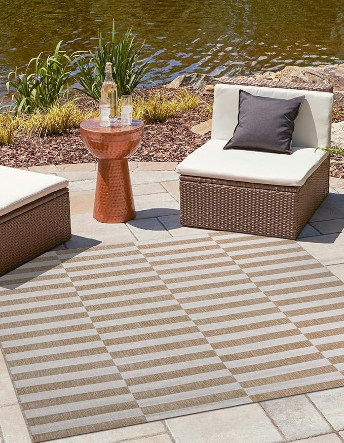 Unique Loom Outdoor Striped Collection Area Rug - Striped (5' 3" Square Taupe/Ivory)