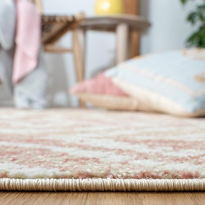 SAFAVIEH Adirondack Collection Area Rug - 5'1" x 7'6", Rose & Gold, Modern Diamond Distressed Design, Non-Shedding & Easy Care, Ideal for High Traffic Areas in Living Room, Bedroom (ADR131Q)
