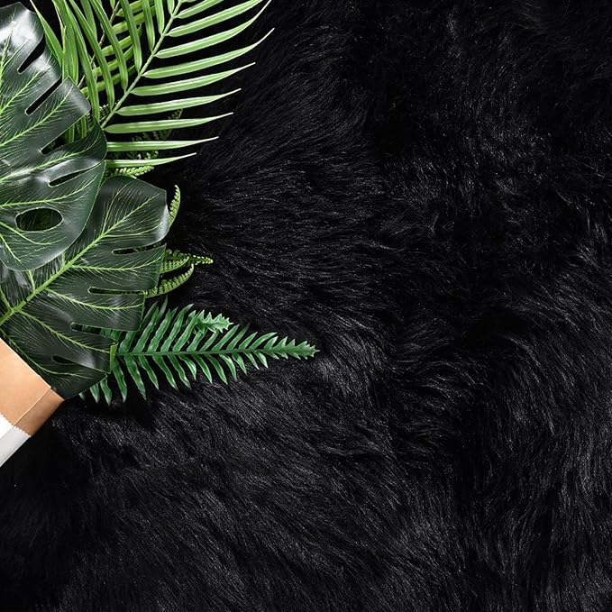 Latepis Large Black Rug Big Rugs for Bedroom 6.7x10 Area Rug Faux Sheepskin Fur Rug for Living Room Entertainment Room Office Bedroom Luxury Home Decor