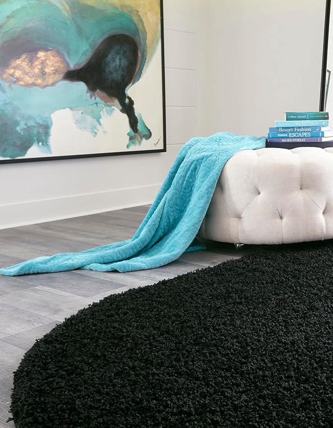 Unique Loom Solid Shag Collection Area Rug (5' 1" x 8' Oval, Jet Black)