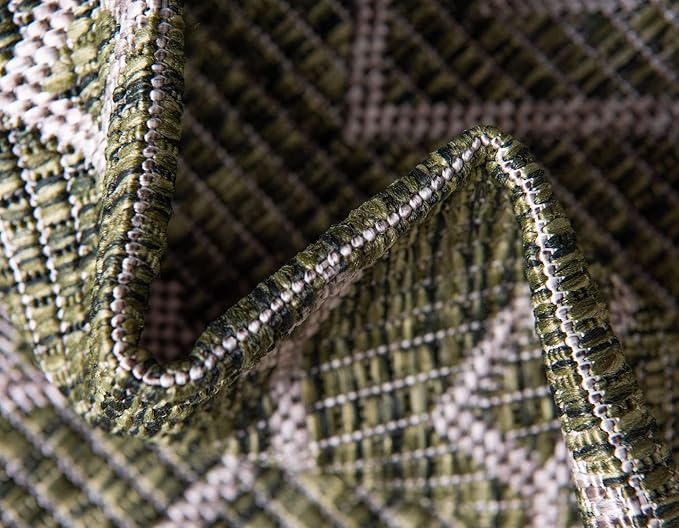 Unique Loom Outdoor Trellis Collection Area Rug - Tribal Trellis (5' 1" x 8' Rectangle, Green/ Natural)