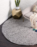 Unique Loom Solid Shag Collection Area Rug (6' 1" Round, Cloud Gray)