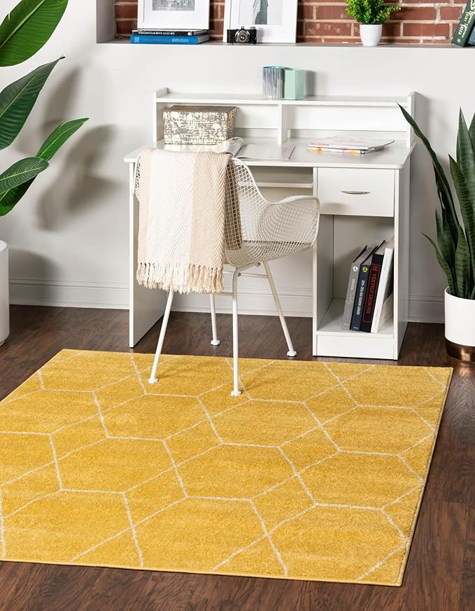 Unique Loom Trellis Frieze Collection Area Rug - Geometric (4' Square, Yellow/ Ivory)