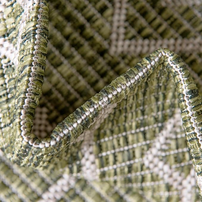 Unique Loom Outdoor Trellis Collection Area Rug - Tribal Trellis (10' x 14' 1" Rectangle, Green/ Natural)