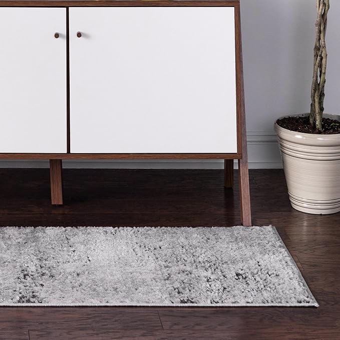 Rugs.com Leipzig Collection Rug – 13 Ft Runner Gray Low-Pile Rug Perfect for Hallways, Entryways