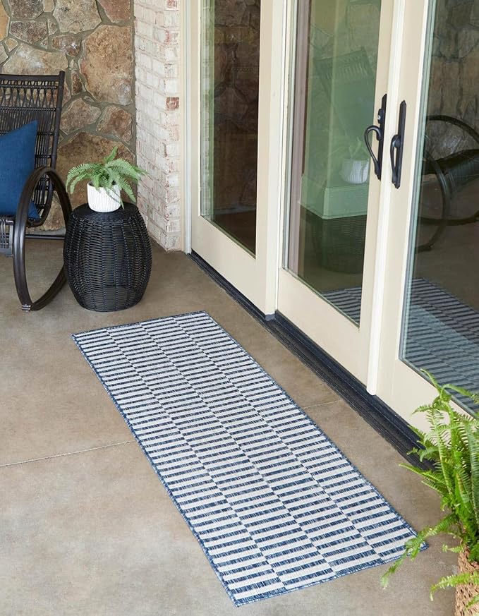 Unique Loom Outdoor Striped Collection Area Rug - Striped (2' 7" x 10' Runner Blue/Ivory)