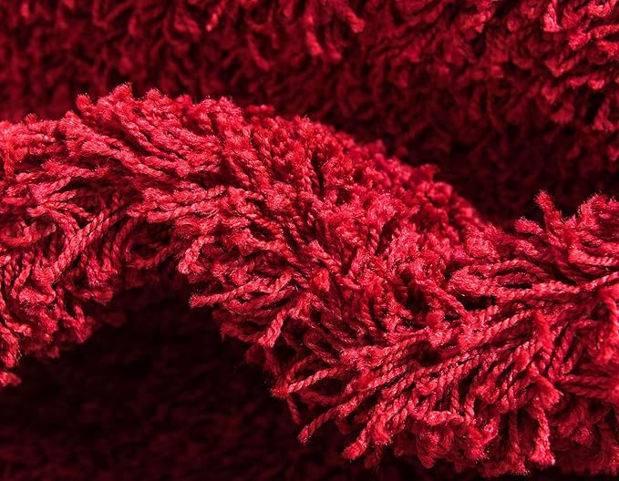 Unique Loom Solid Shag Collection Area Rug (4' 1" x 6' 1" Rectangle, Cherry Red)