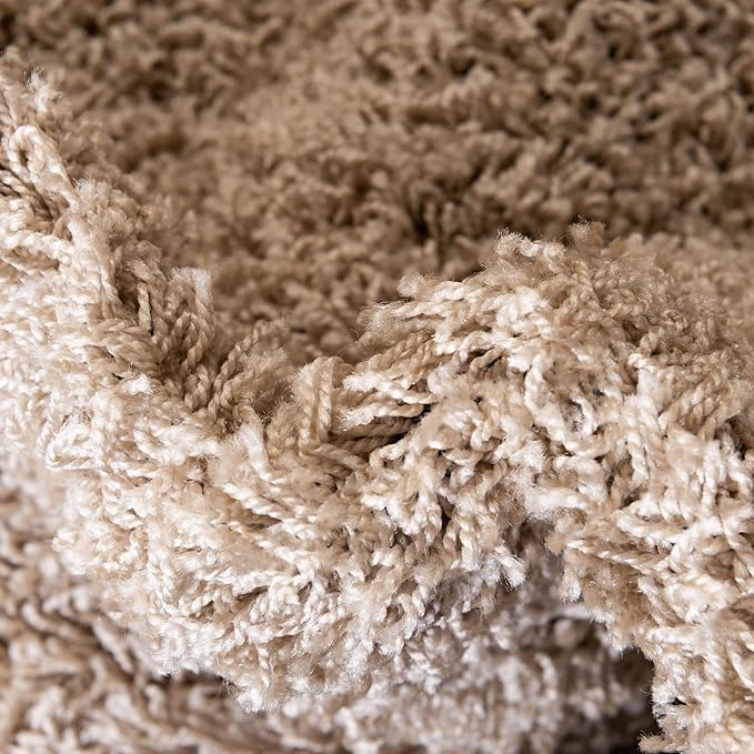 Unique Loom Solid Shag Collection Area Rug (7' 10" Octagon, Taupe)