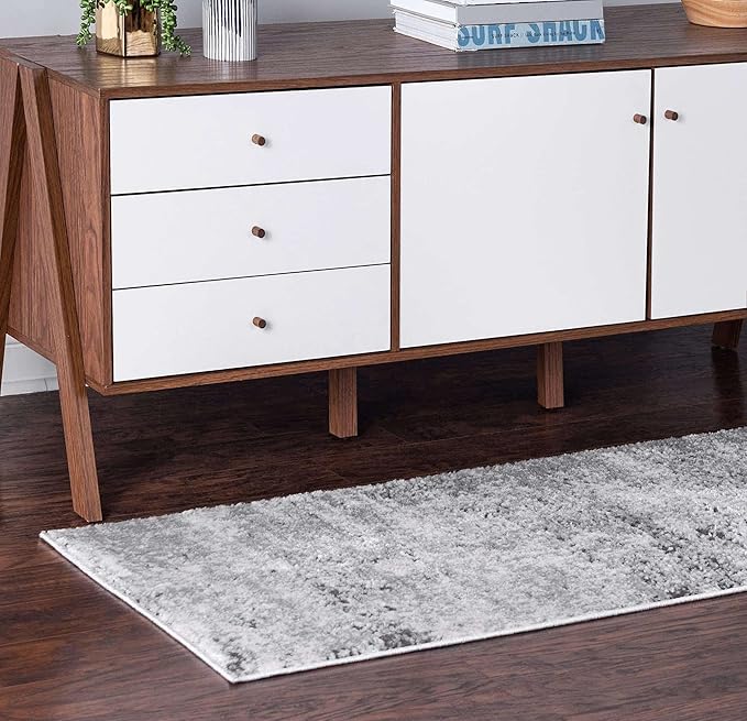 Rugs.com Leipzig Collection Runner Rug – 10 Ft Runner Grey Low-Pile Rug Perfect for Hallways, Entryways