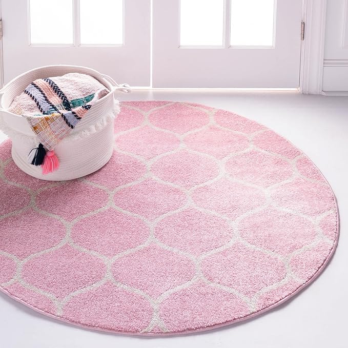 Rugs.com Lattice Frieze Collection Rug – 8' Round Light Pink Medium Rug Perfect for Kitchens, Dining Rooms