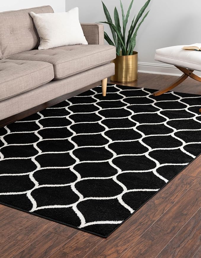 Rugs.com Lattice Frieze Collection Rug – 8' x 11' Black Medium Rug Perfect for Living Rooms, Large Dining Rooms, Open Floorplans