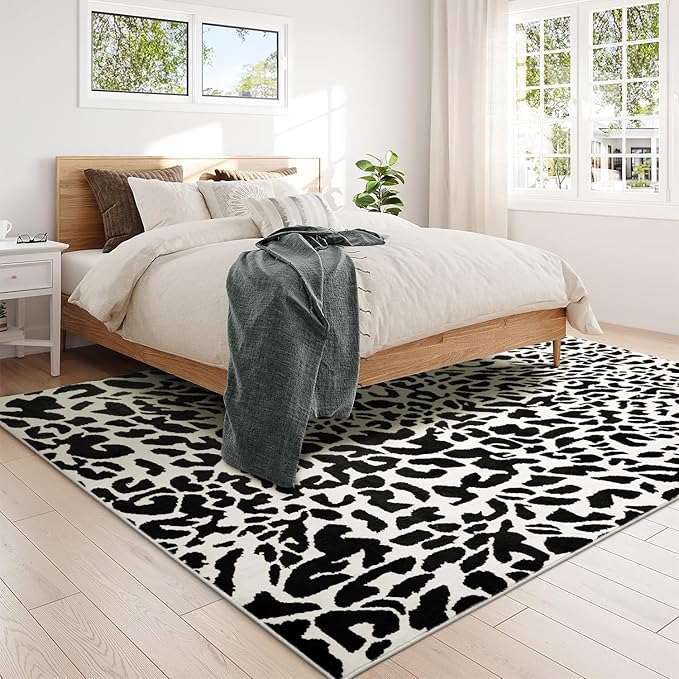 YIHOUSE Leopard Rug for Living Room, 5x7 Black and White Cute Cheetah Print Rug Modern Washable Ultra-Thin Animal Printed Rugs for Bedroom, Girls Boys Dorm Room Nursery Room, Playroom