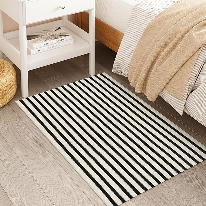 Black and White Striped Rugs 2.3'x3.6', Washable Hand Woven Front Door Rug, Reversible Outdoor Welcome Mat Foldable Layered Door Mats for Entryway Porch Decor Home Entrance