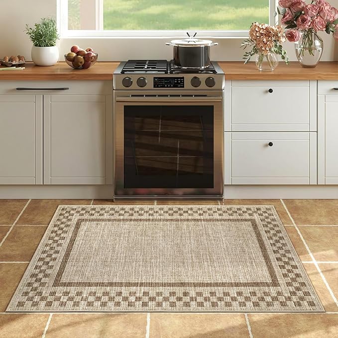 Small Area Rug 2x3 Modern Checkered Entry Rug Solid Color Scalloped Kitchen Rugs Washable Bedroom Doormat Non Slip Stain Resistant Bordered Throw Carpet for Living Room Nursery Laundry, Taupe