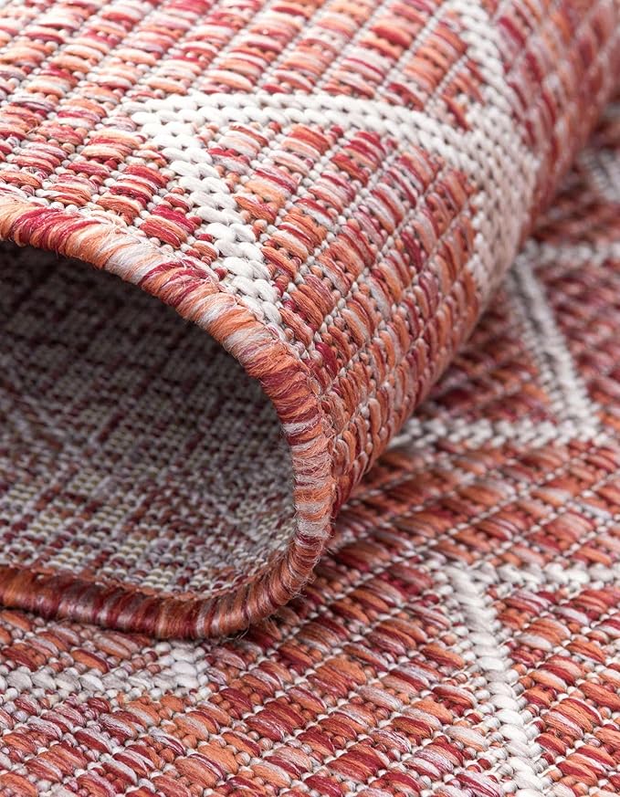 Unique Loom Outdoor Trellis Collection Area Rug - Tribal Trellis (5' 3" Octagon, Rust Red/ Ivory)
