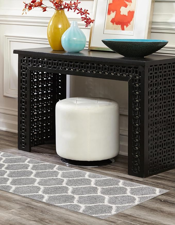 Rugs.com Lattice Frieze Collection Rug – 2' x 6' Runner Light Gray Medium Rug Perfect for Living Rooms, Large Dining Rooms, Open Floorplans