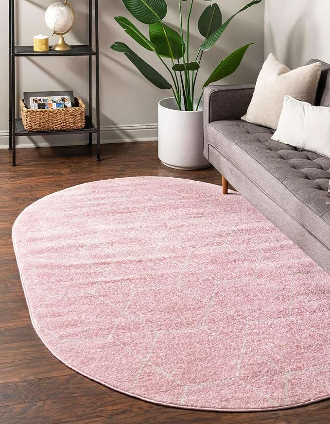 Unique Loom Trellis Frieze Collection Area Rug - Geometric (3' x 5' Oval, Light Pink/ Ivory)