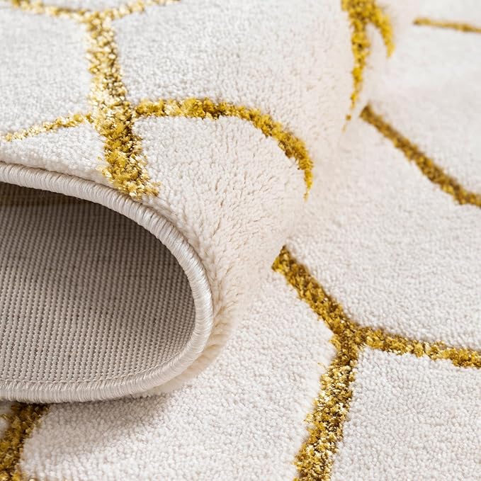 Marilyn Monroe Glam Collection Area Rug - Trellis (7' 10" Round, White Gold/ Gold)