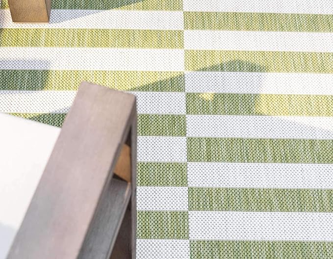 Unique Loom Outdoor Collection Classic Stripes, Transitional Indoor & Outdoor Area Rug, 8' 0 x 11' 0, Green/ Ivory