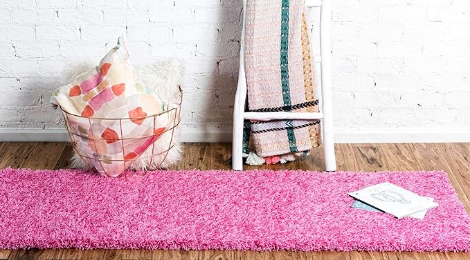 Unique Loom Solid Shag Collection Area Rug (2' 6" x 13' 1" Runner, Taffy Pink)