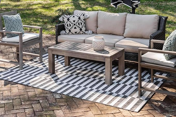 Unique Loom Outdoor Striped Collection Area Rug - Striped (6' 1" x 9' Rectangle, Charcoal/Ivory)