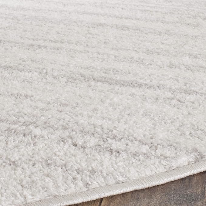 SAFAVIEH Adirondack Collection Area Rug - 9' Round, Ivory & Silver, Modern Ombre Design, Non Shedding & Easy to Clean, Ideal for Living Room, Bedroom, Office, Dining Space (ADR113B)