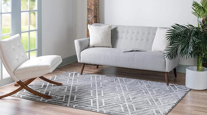 Rugs.com Lattice Trellis Collection Rug – 8' x 10' Gray Low-Pile Rug Perfect for Living Rooms, Large Dining Rooms, Open Floorplans